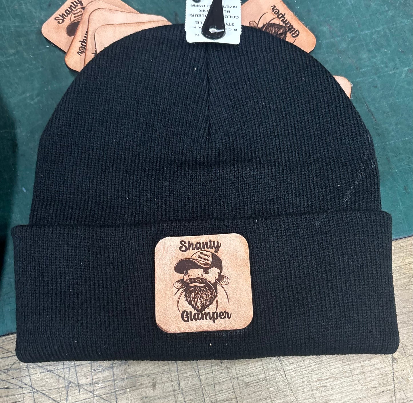 Shanty Glamper Leather Patch Toque